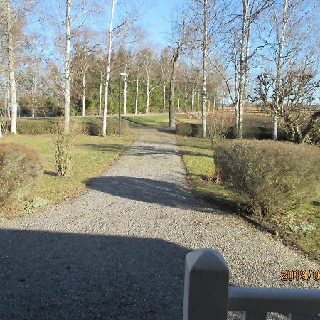 Stuga Olstorp Skanninge Экстерьер фото